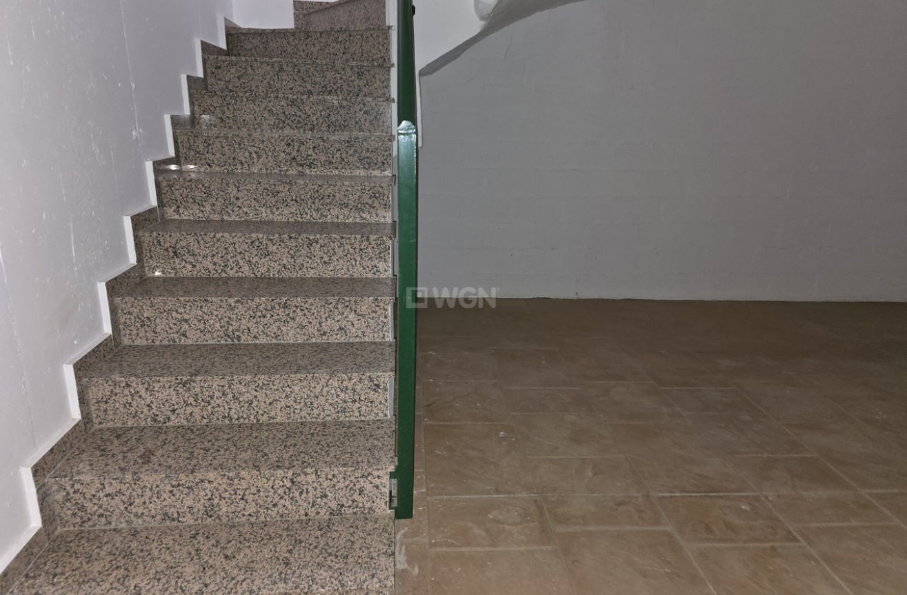 Odsprzedaż - Kamienica - Alcaucín - Inland