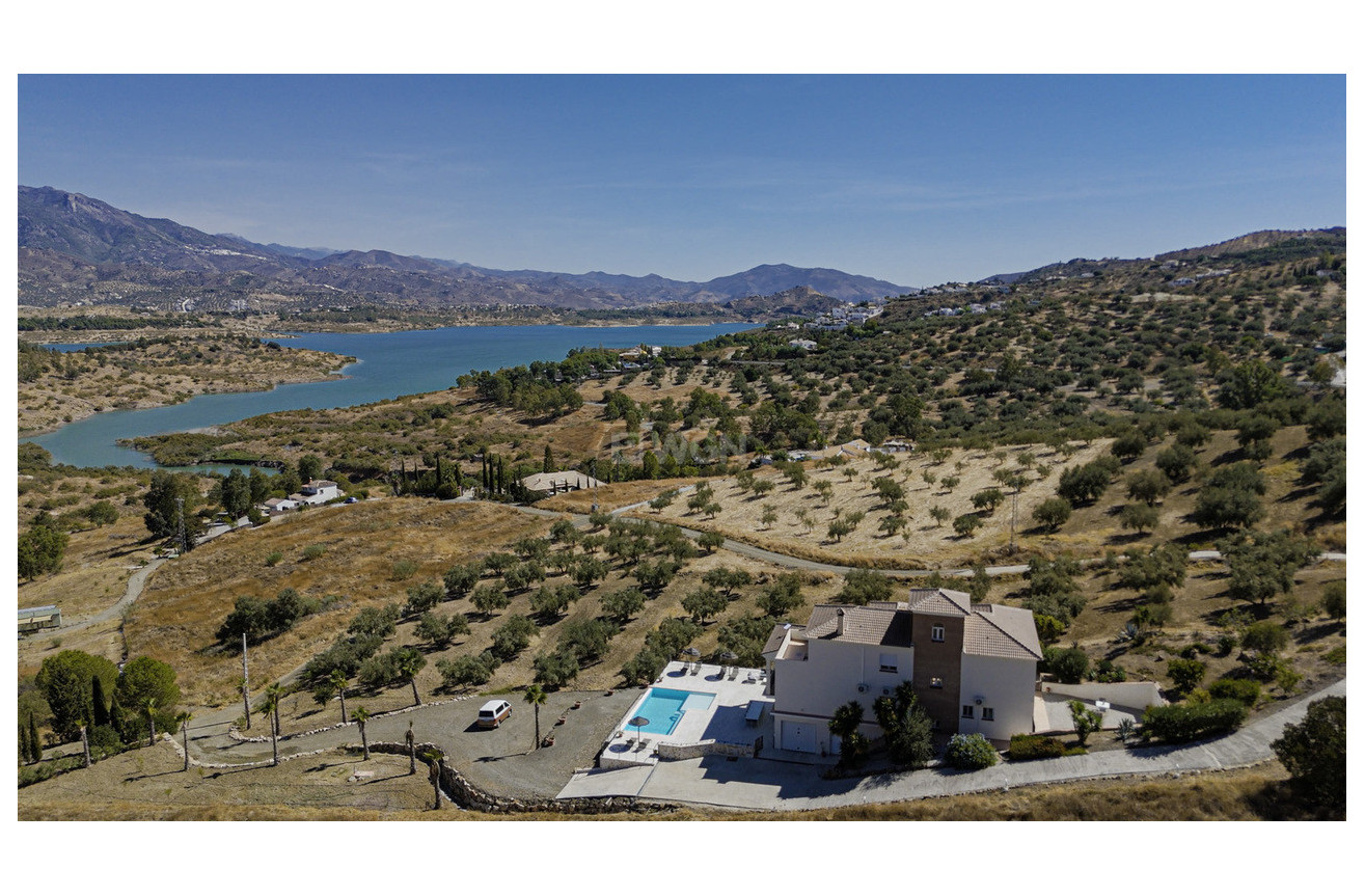 Resale - Villa - Los Romanes - Inland