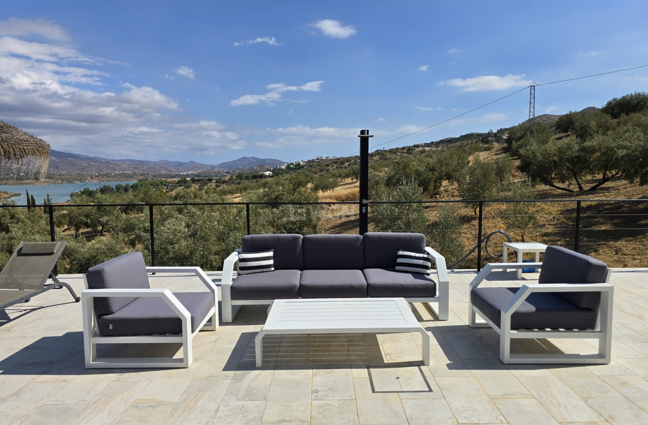 Resale - Villa - Los Romanes - Inland