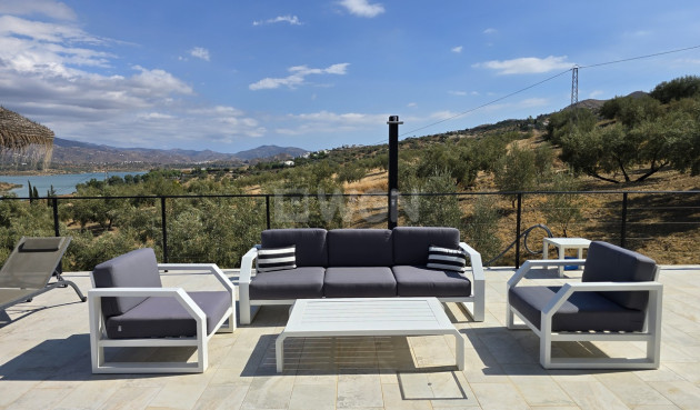 Resale - Villa - Los Romanes - Inland