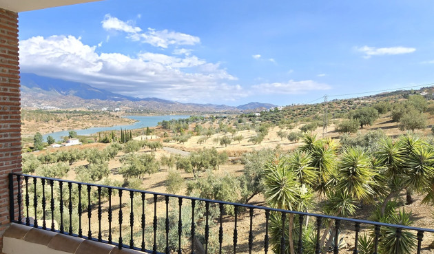 Resale - Villa - Los Romanes - Inland