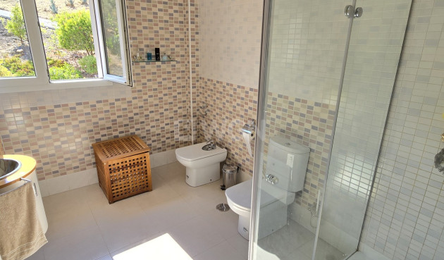 Resale - Villa - Los Romanes - Inland