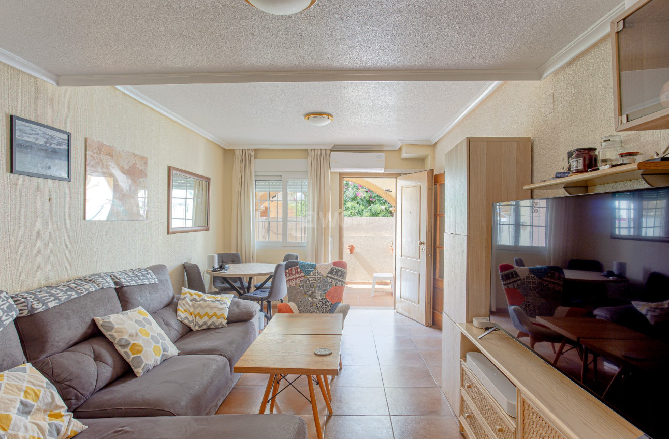 Resale - Villa - Pilar de la Horadada - Costa Blanca