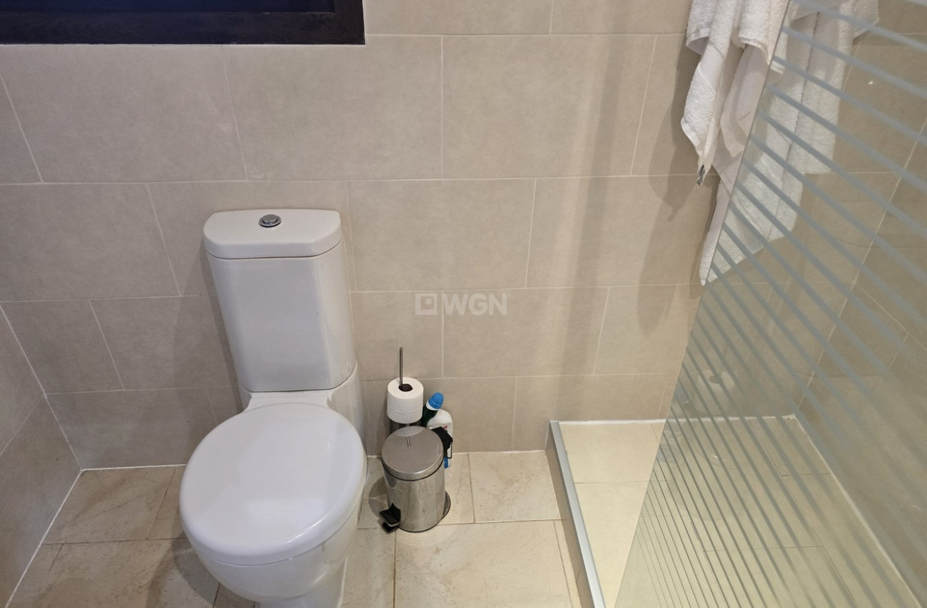 Odsprzedaż - Villa - Vinuela - Inland