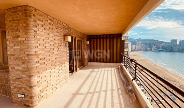 Odsprzedaż - Mieszkanie w bloku - Benidorm - Costa Blanca