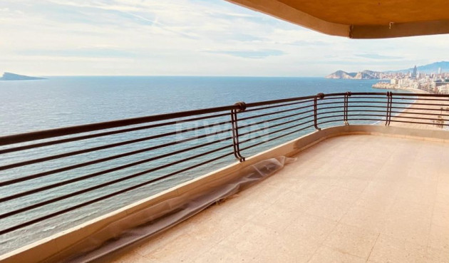 Odsprzedaż - Mieszkanie w bloku - Benidorm - Costa Blanca