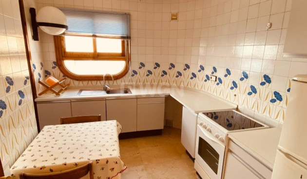 Odsprzedaż - Mieszkanie w bloku - Benidorm - Costa Blanca