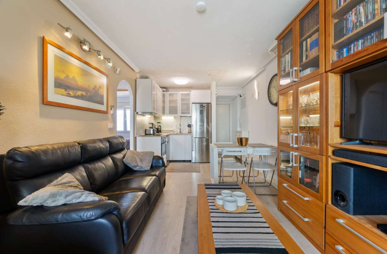 Odsprzedaż - Mieszkanie w bloku - Torrevieja - Costa Blanca