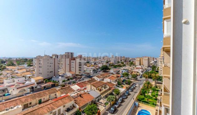Odsprzedaż - Mieszkanie w bloku - Torrevieja - Costa Blanca