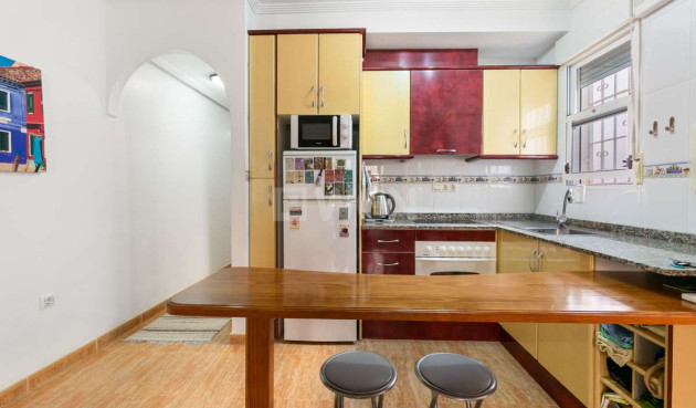 Odsprzedaż - Mieszkanie w bloku - Orihuela Costa - Costa Blanca