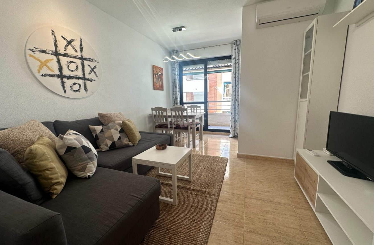 Odsprzedaż - Mieszkanie w bloku - Torrevieja - Costa Blanca