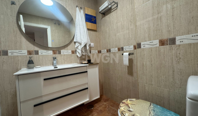 Odsprzedaż - Mieszkanie w bloku - Torrevieja - Costa Blanca