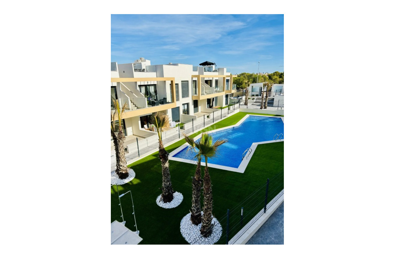 Wiederverkauf - Wohnung - Las Filipinas - Inland