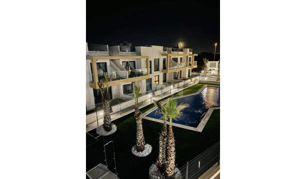 Wiederverkauf - Wohnung - Las Filipinas - Inland