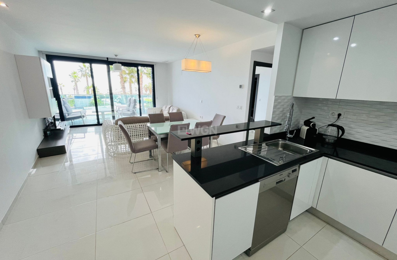 Reventa - Apartamento / piso - Punta Prima - Costa Blanca