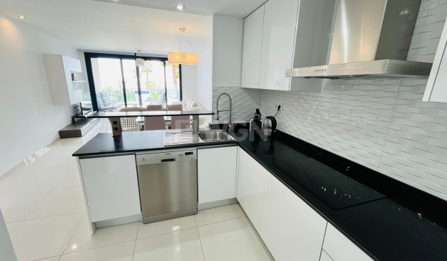 Reventa - Apartamento / piso - Punta Prima - Costa Blanca