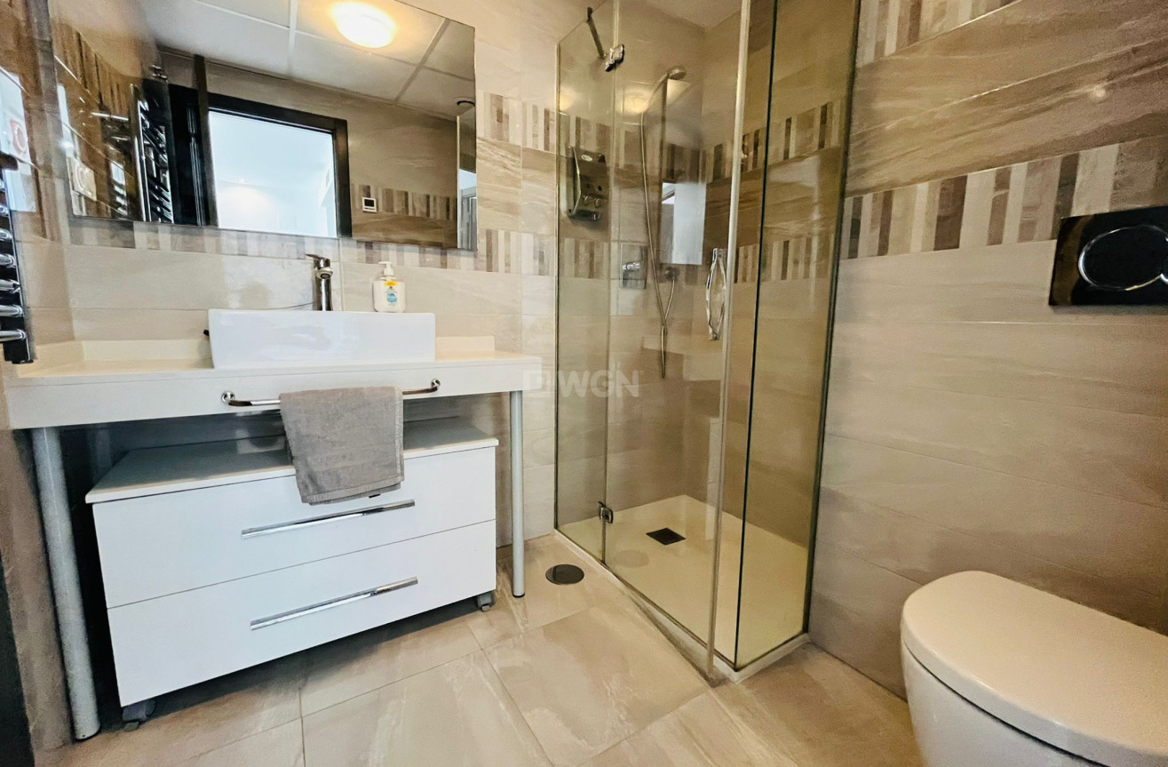 Reventa - Apartamento / piso - Punta Prima - Costa Blanca