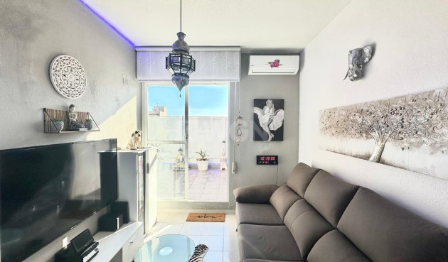 Odsprzedaż - Daszek - Torrevieja