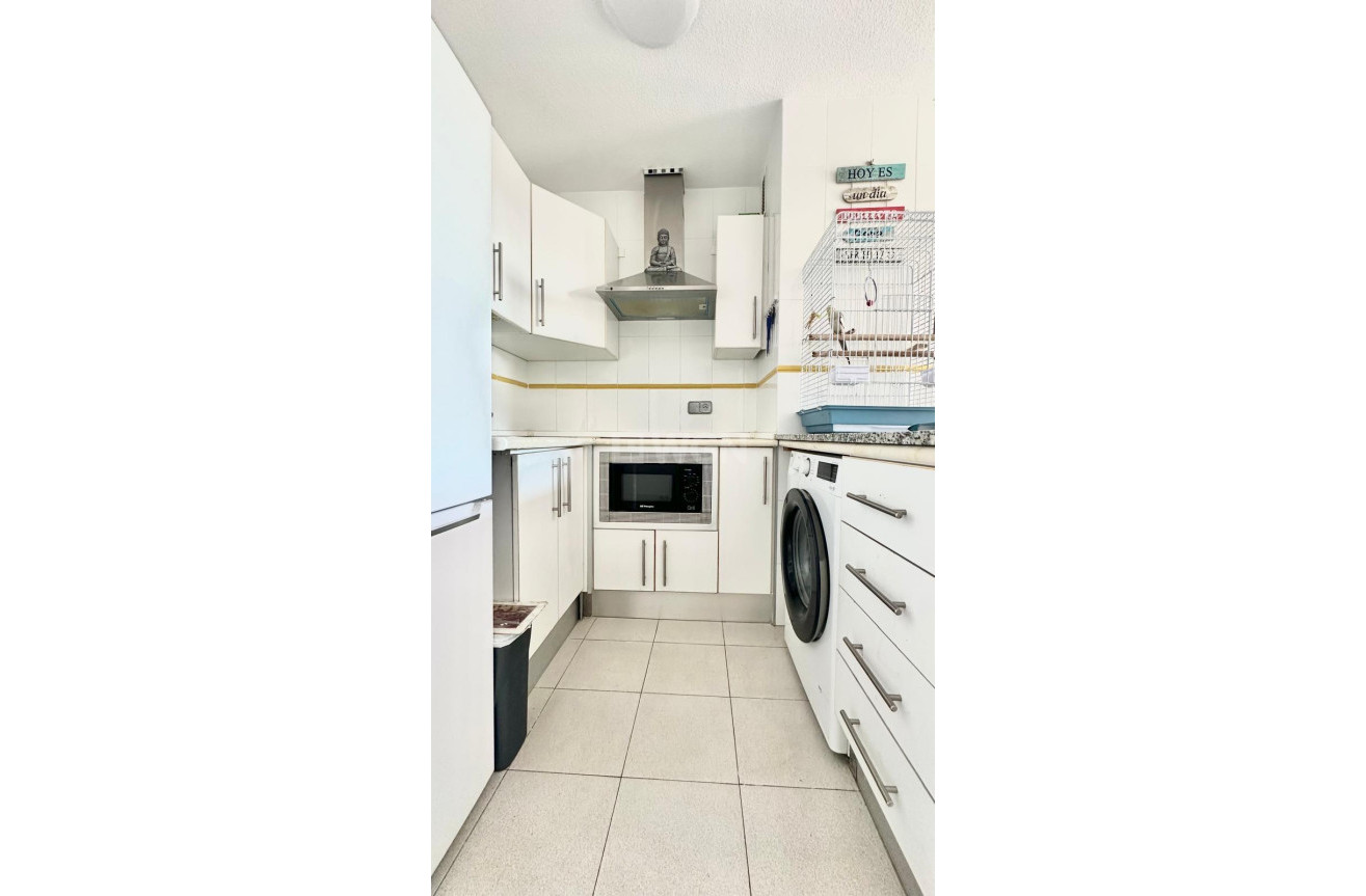 Odsprzedaż - Daszek - Torrevieja