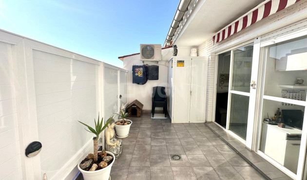 Odsprzedaż - Daszek - Torrevieja