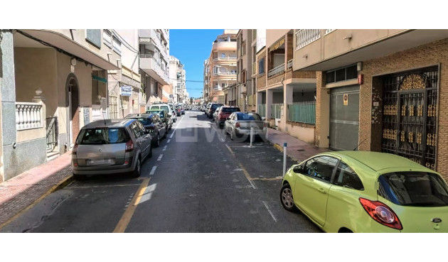 Reventa - Parking - Torrevieja - Costa Blanca