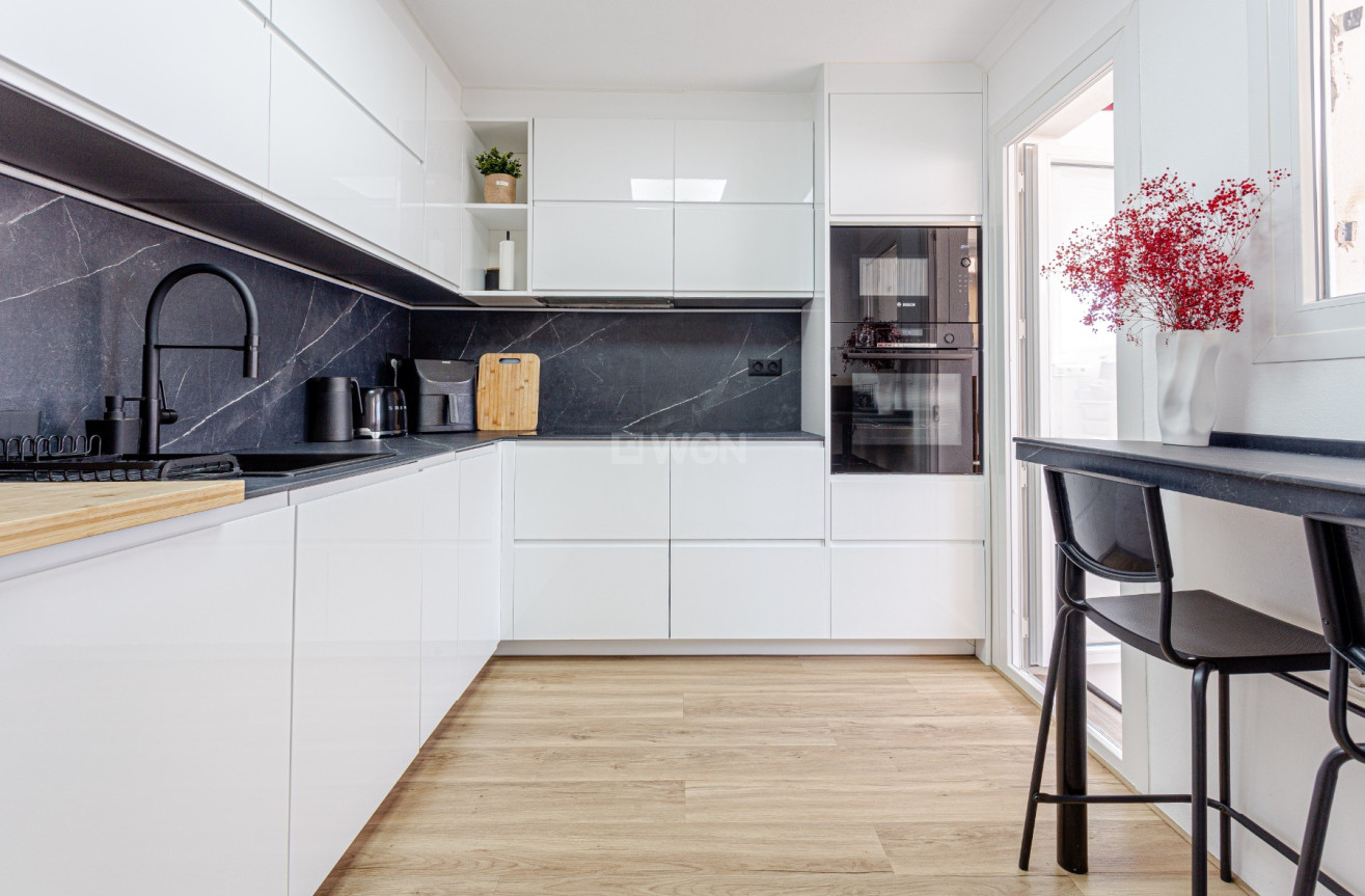 Resale - Villa - Torrevieja - Costa Blanca