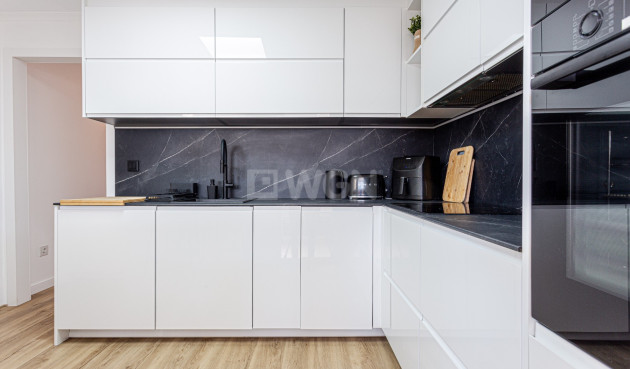 Resale - Villa - Torrevieja - Costa Blanca