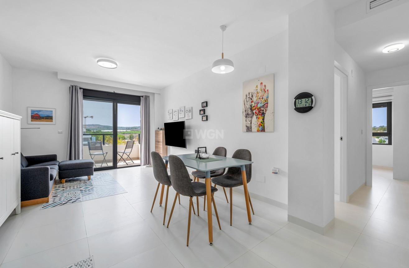 Odsprzedaż - Mieszkanie w bloku - San Miguel de Salinas - Inland