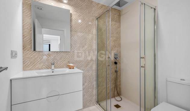 Odsprzedaż - Mieszkanie w bloku - San Miguel de Salinas - Inland