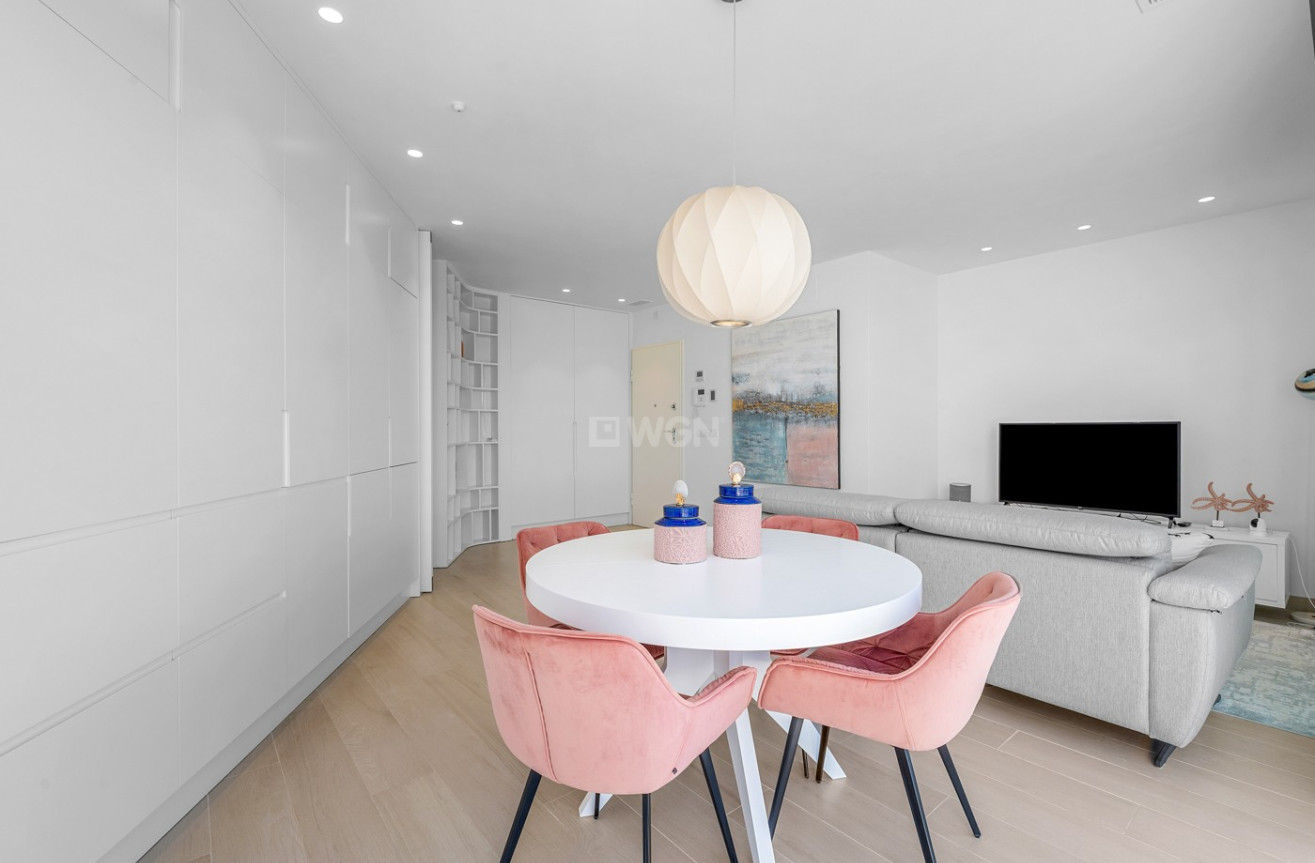 Odsprzedaż - Mieszkanie w bloku - Orihuela - Inland