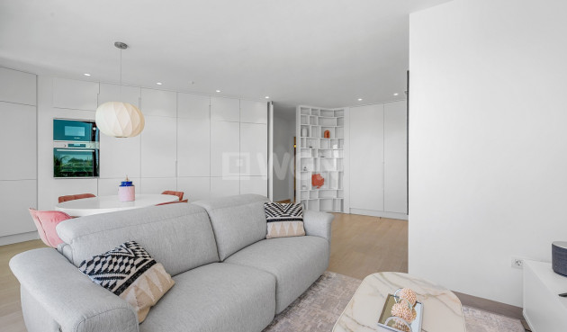 Odsprzedaż - Mieszkanie w bloku - Orihuela - Inland