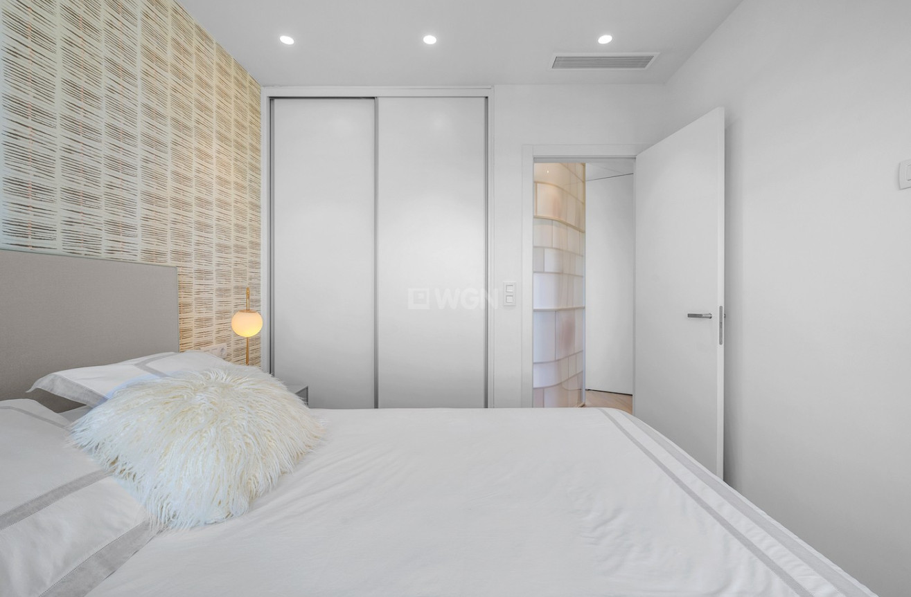 Odsprzedaż - Mieszkanie w bloku - Orihuela - Inland