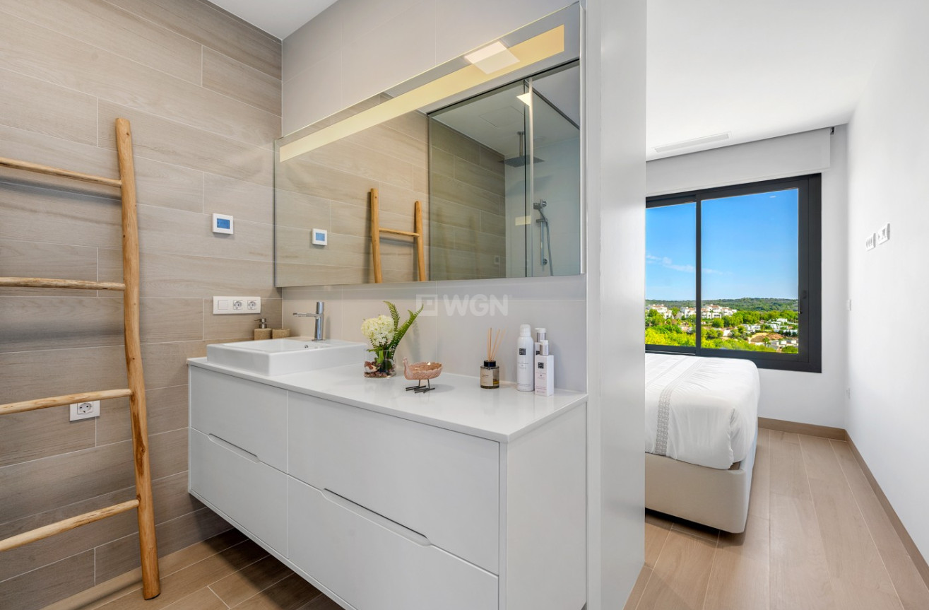 Odsprzedaż - Mieszkanie w bloku - Orihuela - Inland