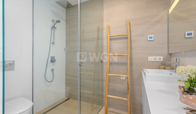 Odsprzedaż - Mieszkanie w bloku - Orihuela - Inland