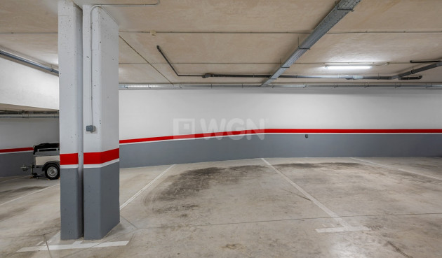 Odsprzedaż - Mieszkanie w bloku - Orihuela - Inland