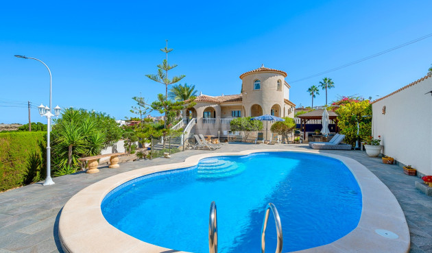 Odsprzedaż - Villa - Almoradí - Inland