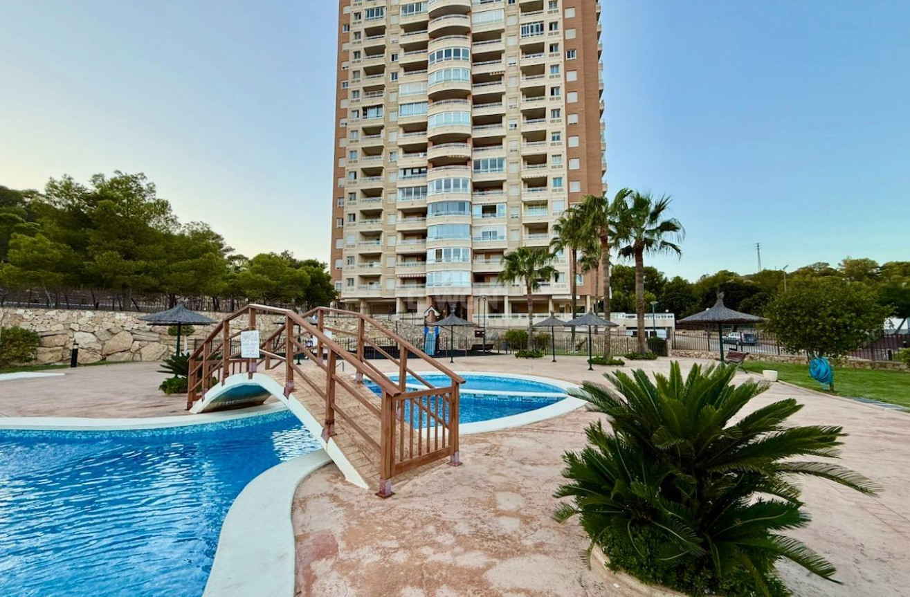 Resale - Apartment / flat - Benidorm - Via Parque