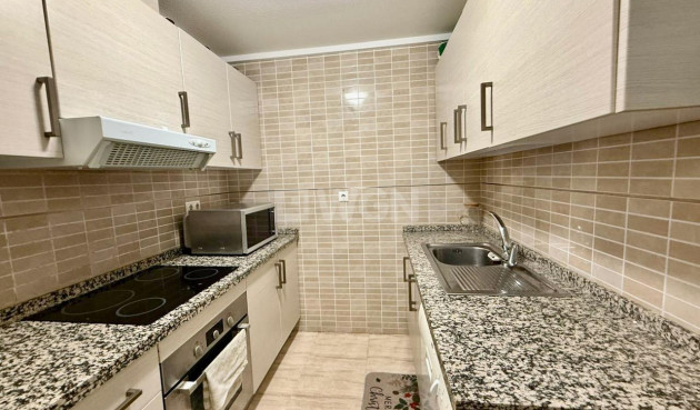 Resale - Apartment / flat - Benidorm - Via Parque