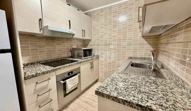 Resale - Apartment / flat - Benidorm - Via Parque