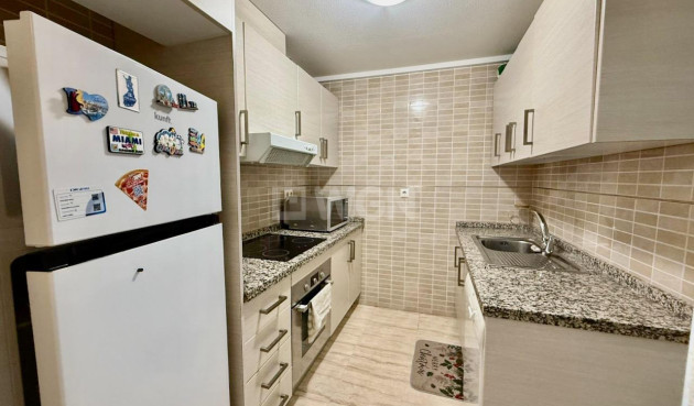 Resale - Apartment / flat - Benidorm - Via Parque