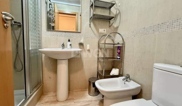 Resale - Apartment / flat - Benidorm - Via Parque