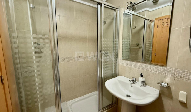 Resale - Apartment / flat - Benidorm - Via Parque