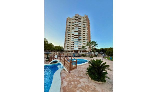 Resale - Apartment / flat - Benidorm - Via Parque