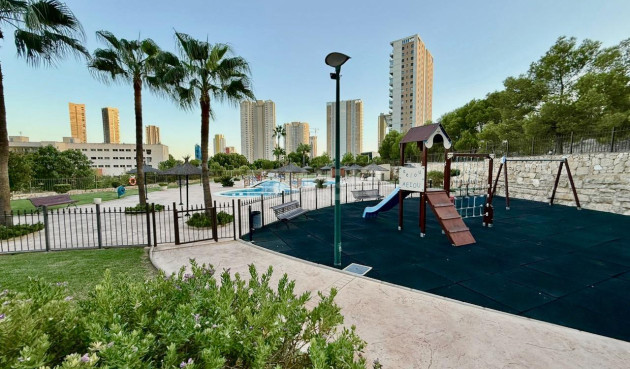 Resale - Apartment / flat - Benidorm - Via Parque
