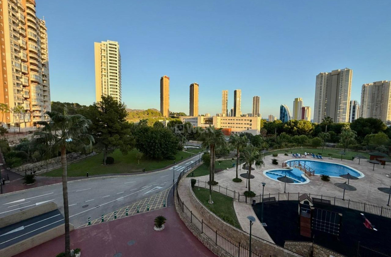 Resale - Apartment / flat - Benidorm - Via Parque