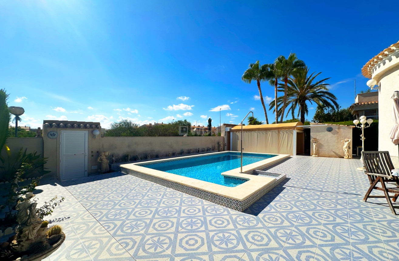 Odsprzedaż - Villa - Orihuela Costa - Costa Blanca