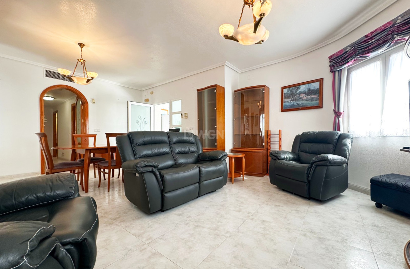 Odsprzedaż - Villa - Orihuela Costa - Costa Blanca