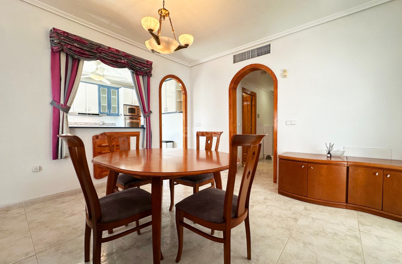 Odsprzedaż - Villa - Orihuela Costa - Costa Blanca