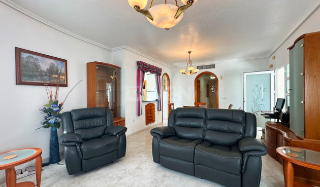 Odsprzedaż - Villa - Orihuela Costa - Costa Blanca