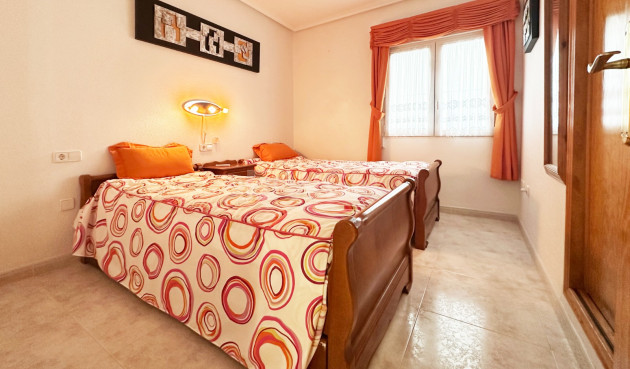 Odsprzedaż - Villa - Orihuela Costa - Costa Blanca